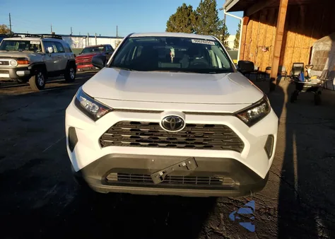 2022 Toyota Rav4 Le z USA, uszkodzony, nr VIN 2T3F1RFV5NW275199